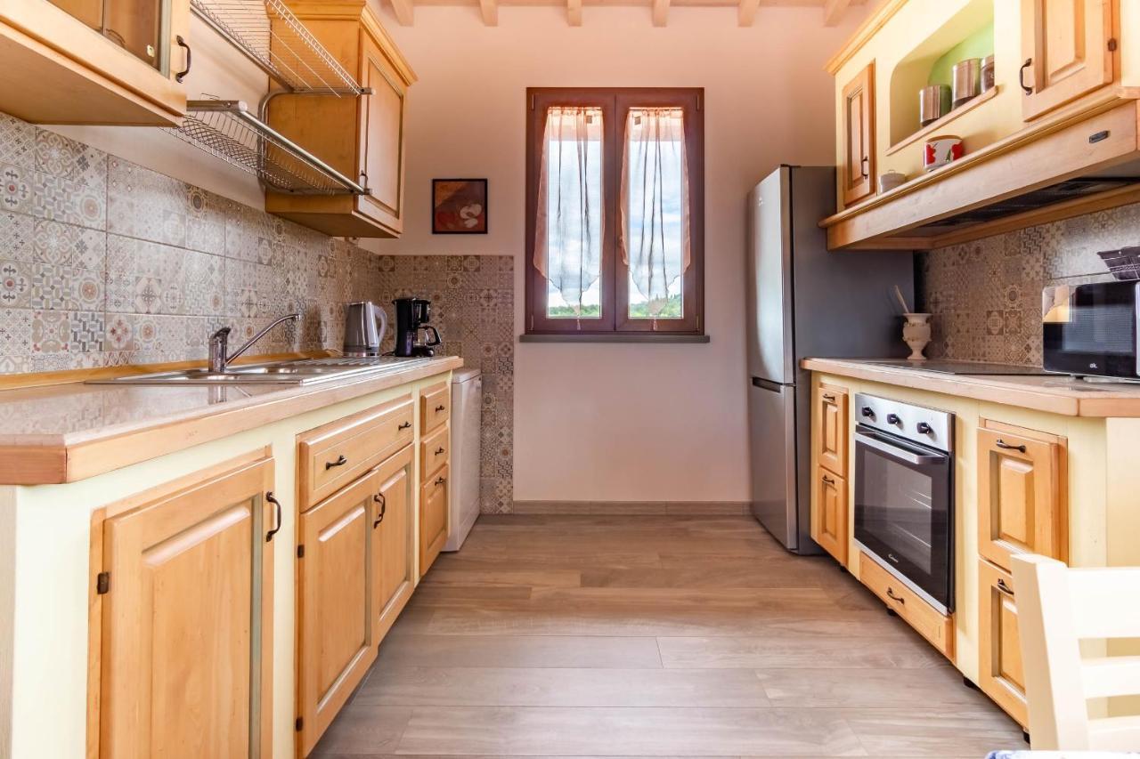 La Poggiata Aparthotel Monterotondo  Exteriör bild
